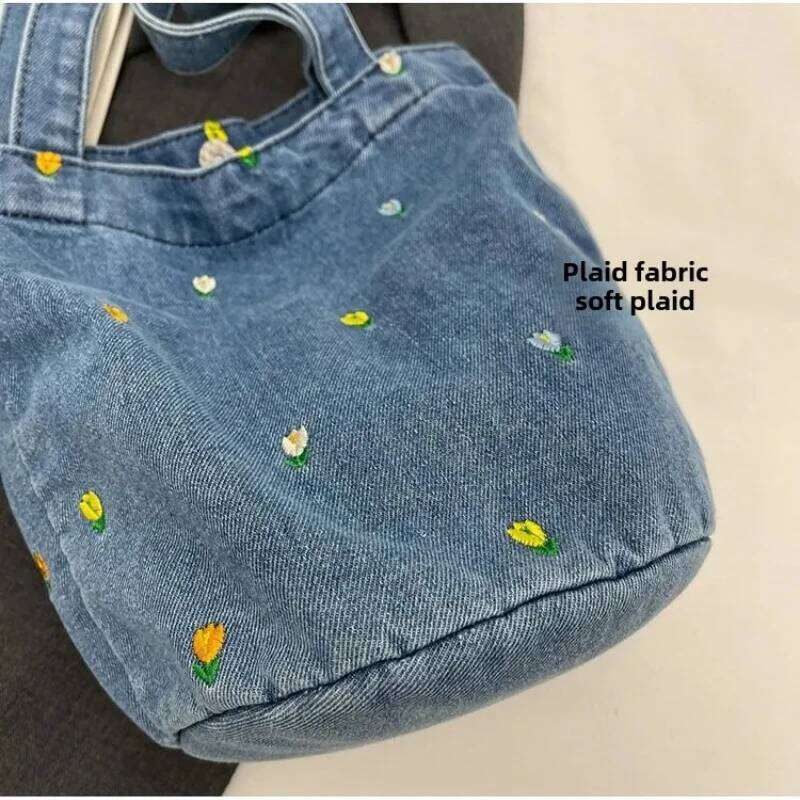Women Versatile Single Strap Canvas Water Bucket Embroidered Denim Shoulder Bag Casual Sle Commuter Purses and Handbags