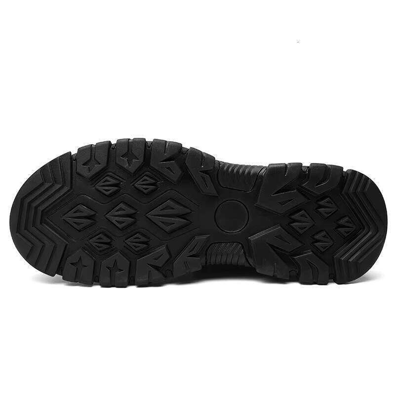 High Quality Men's Outdoor Climbing Breathable Upper Light Weight Wear-resistant Hiking Shoes for Men