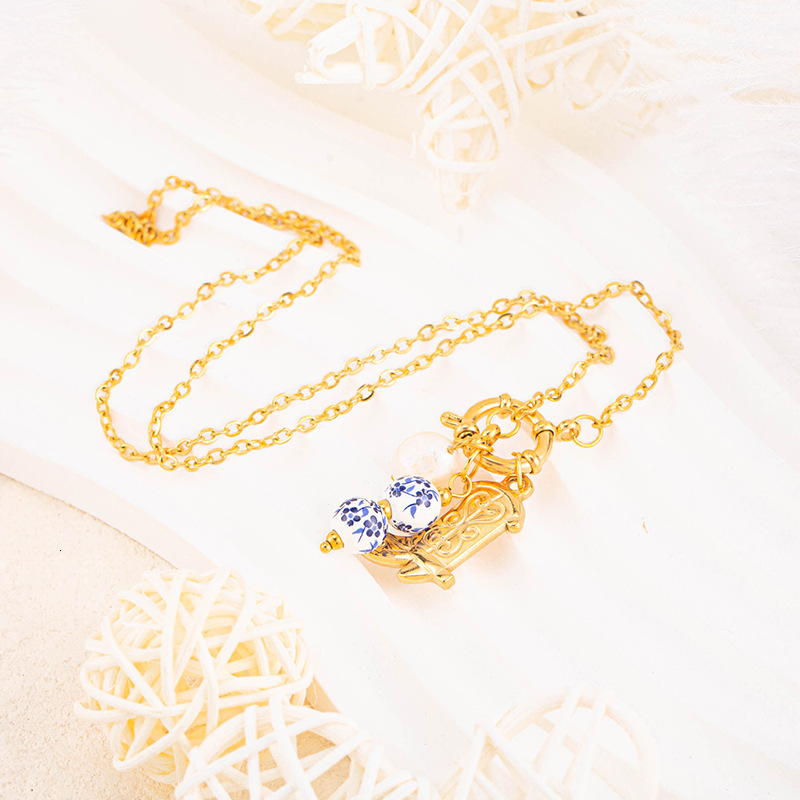 New Chinese Style Design Boots Blue and White Porcelain Bead for Women Imitation Pearl Fashionable Versatile Titanium Steel Necklace