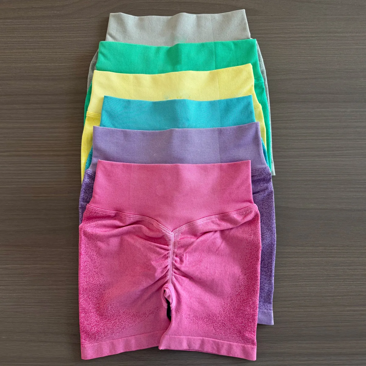 Ignite With Women Scrunch Bum Shorts Super Stretchy Seamless Yoga Workout Biker Short Fiess Gym Tights