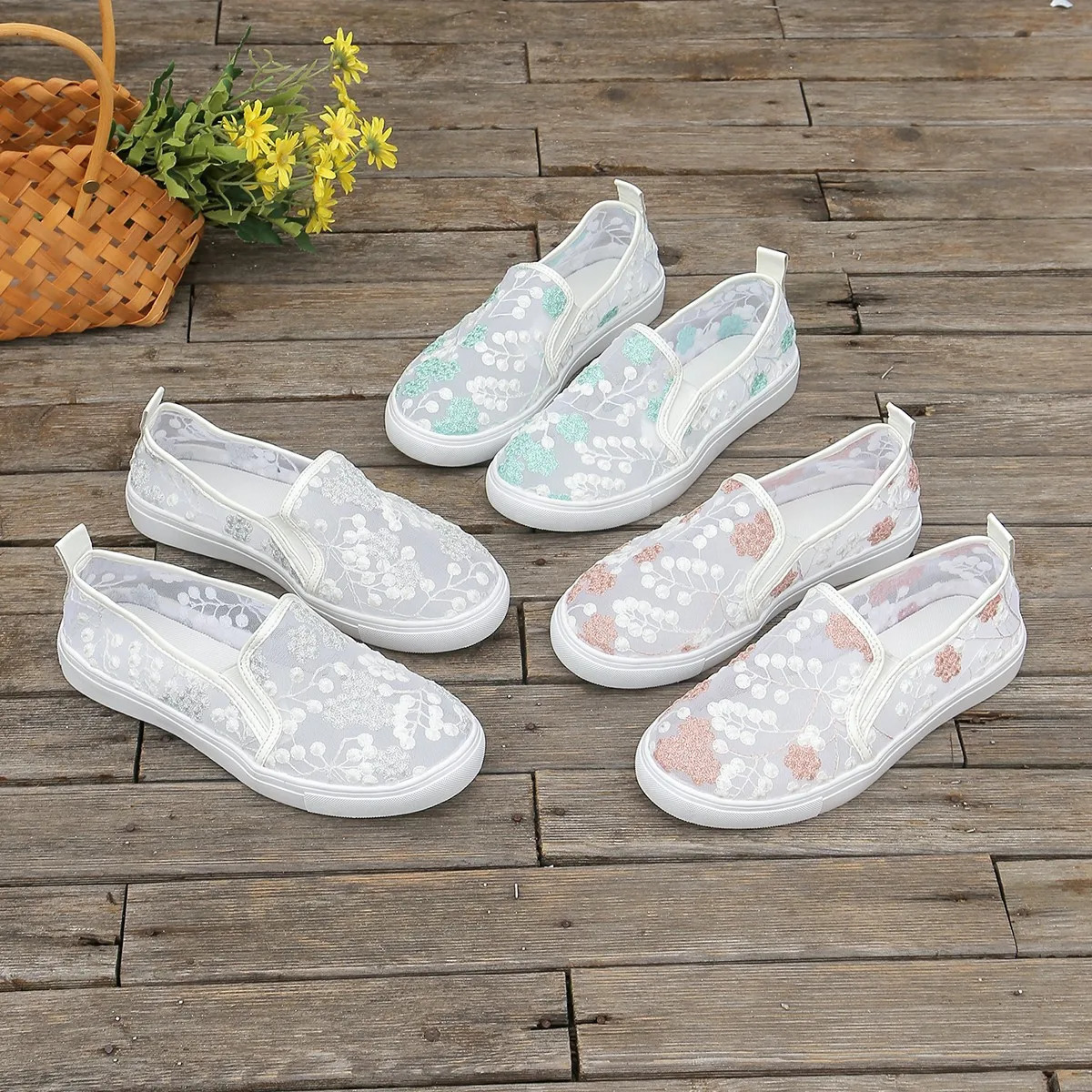 Fashion Embroidery Loafers Shoes for Women 2024 Summer Breathable Mesh Platform Sneakers Woman Comfortable Slip On Casual Shoes 250613