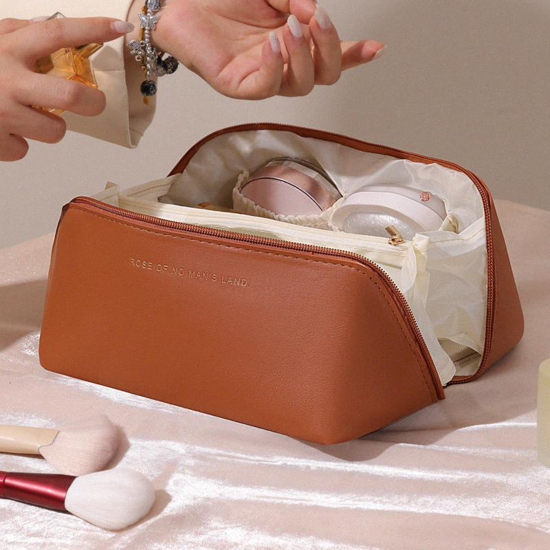 Cosmetic ins large capacity pillow storage PU leather portable cosmetic travel business travel portable toilet bagUiBP#