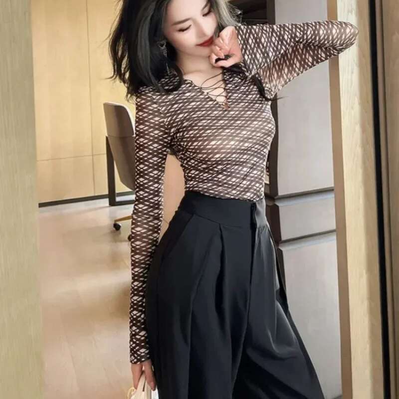 Top Female Korean Style V Neck Polyester Womens Long Sleeve T-shirt Pulovers Clothing 2025 High Quality Trending Cheap Clothes