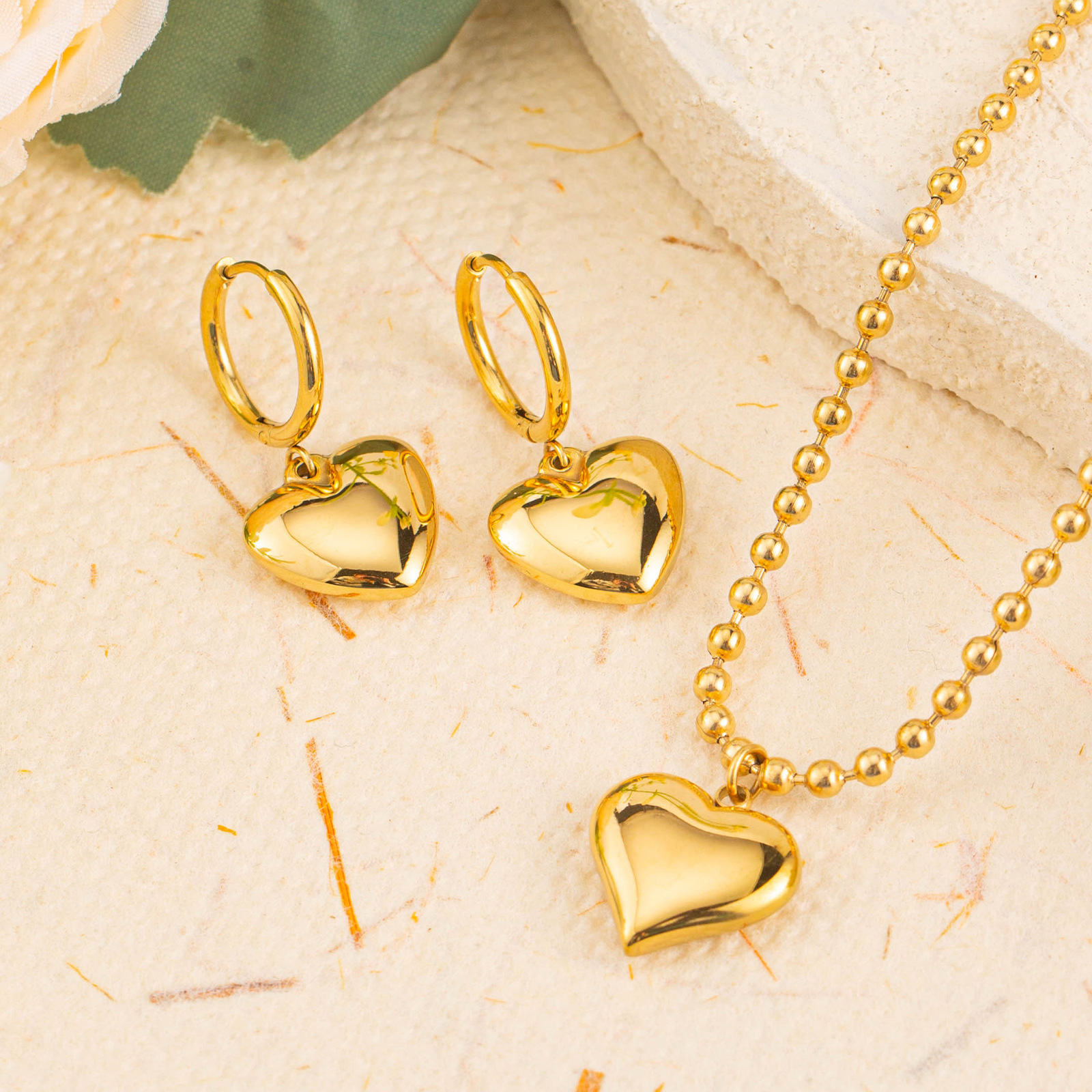 Fashion Light Style Simple Versatile Heart Necklace Earrings for Women High-end Titanium Steel Non-fading Jewelry