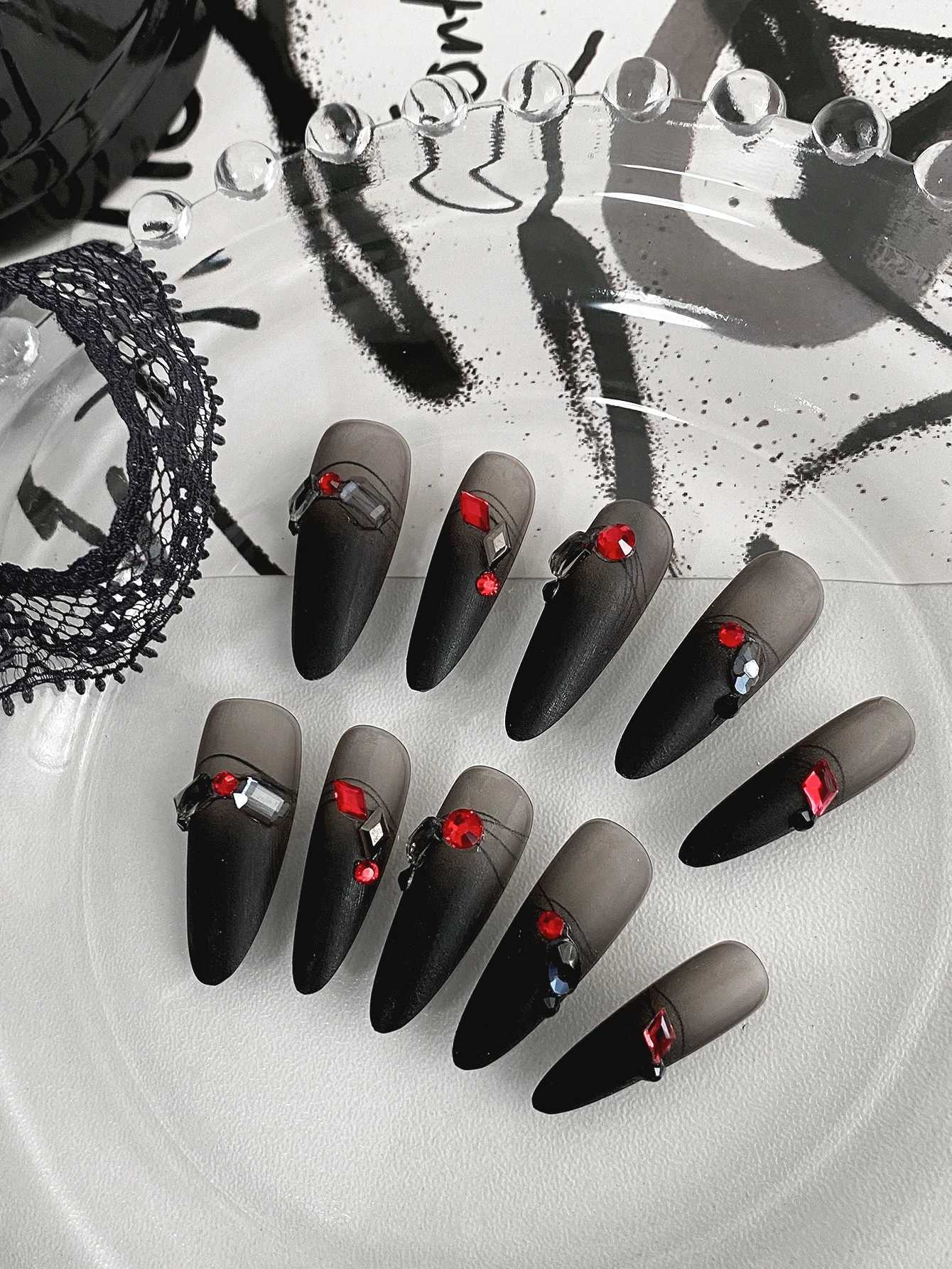 10-piece pressing long nails four-season manicure fake nails dark gothic manicure art DIY black pattern design black heart di R250616