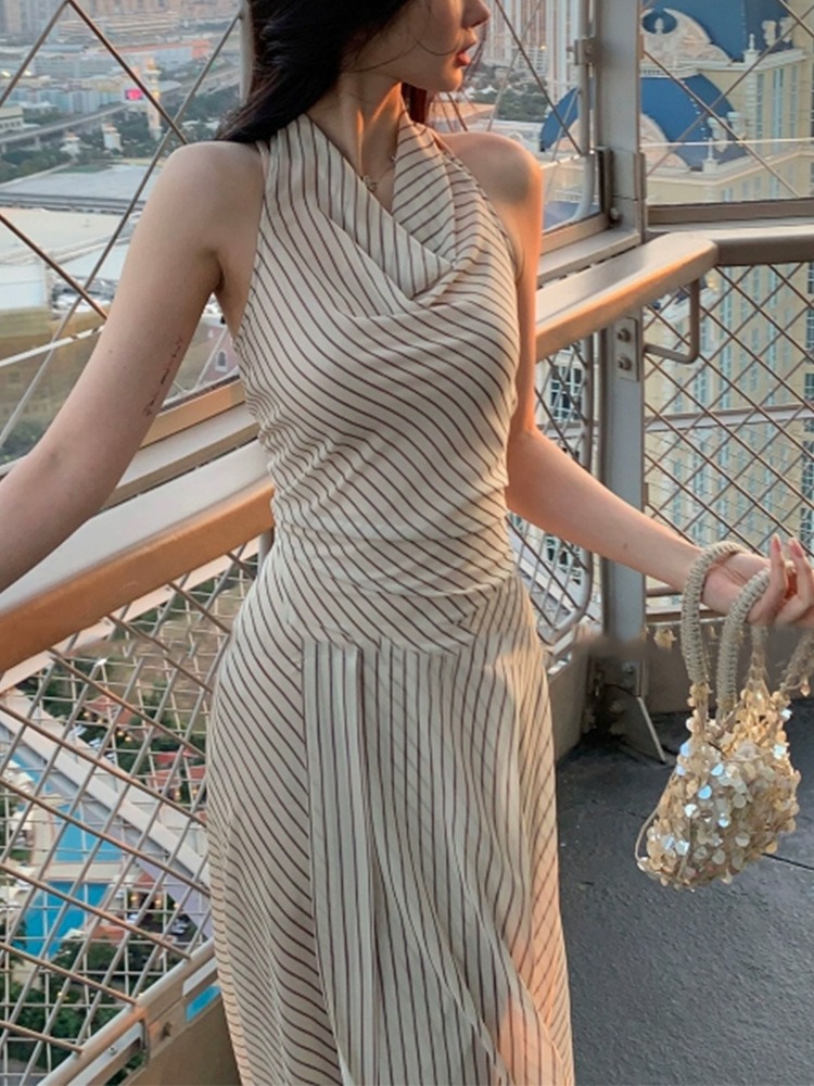 FD100 Women's Temperament Holiday Long Dress Sleeveless Dress Slim Waist New Style