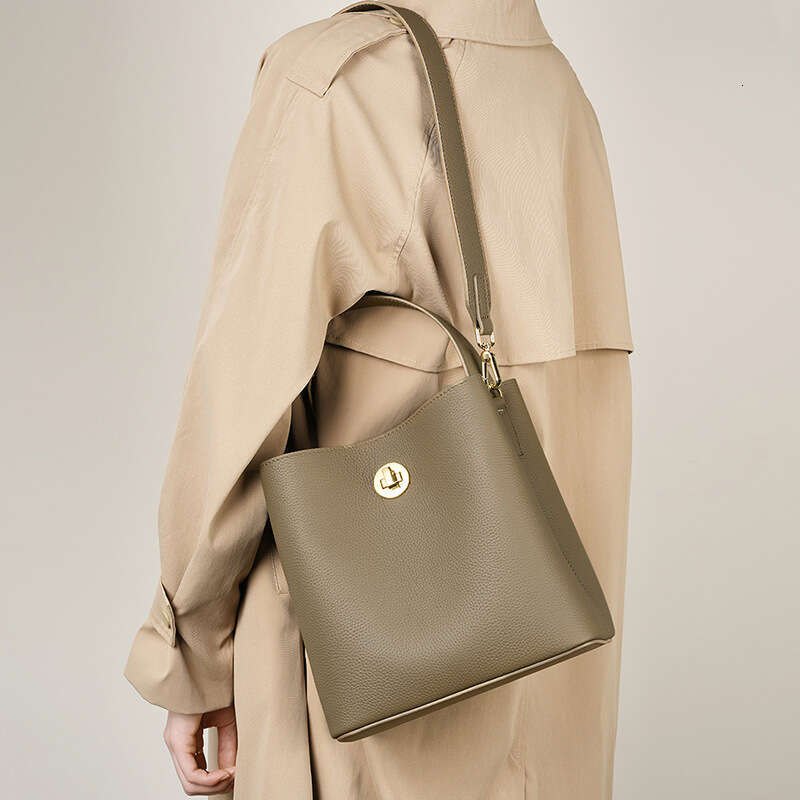 2025 Spring Summer New Bucket Genuine Leather Shoulder Crossbody Large Capacity Handbag Women's Bag