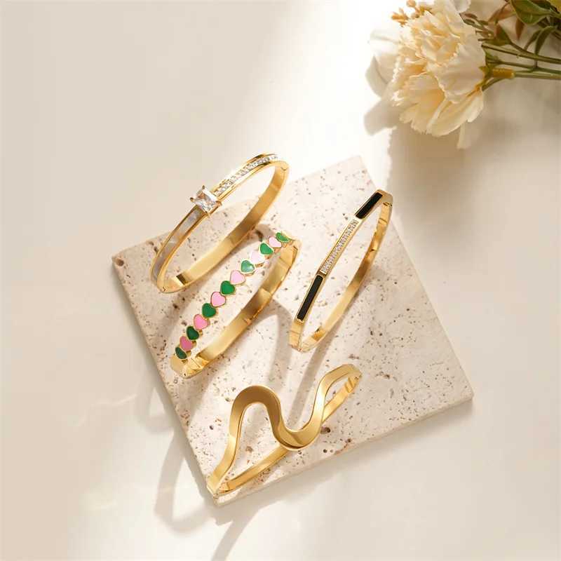 FYSARA Simple Geometry Style High Quality Stainless Steel Zircon Colorful Shell Bangle for Women Party Jewelry Gifts Z250616