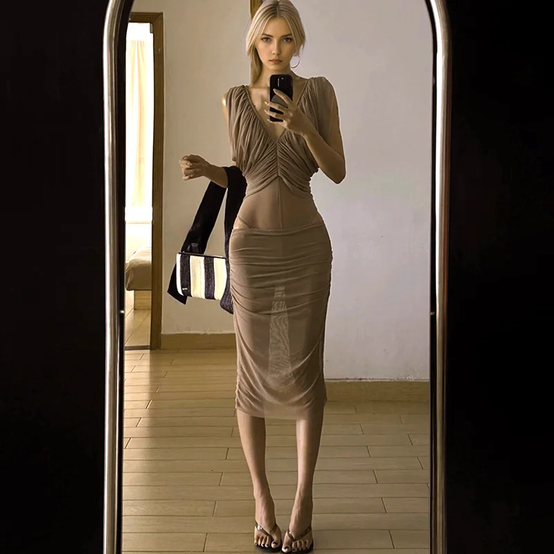 CUTENOVA Summer Solid Color VNeck Waist Slimming Pumping Pleated BodysuitsSeeThrough Pure Desire Package Hip Short Skirt Set 250609