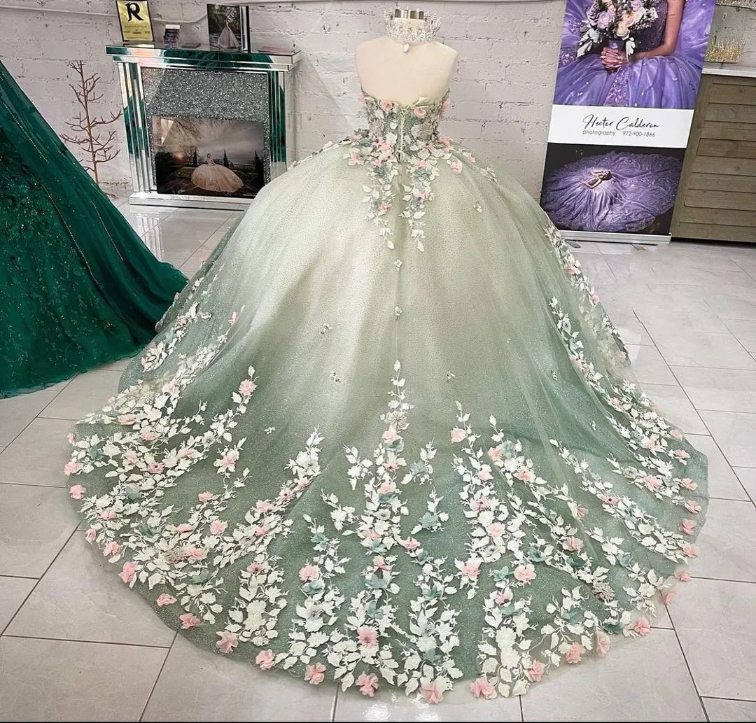 Princess Sweetheart Quinceanera Dresses Ball Gown 3D Flowers Beaded Lace Tulle Birthday Party Puffy Sweet 16 Prom Dress