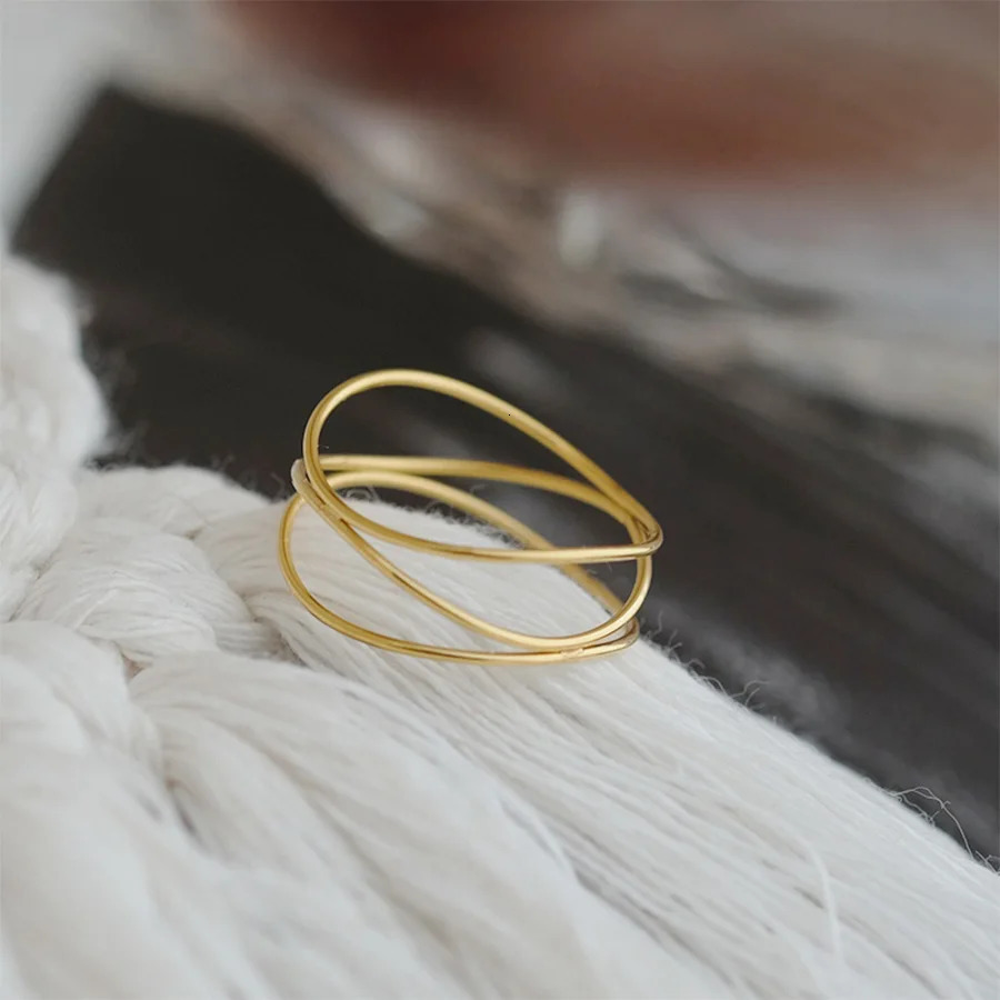 Trendy Simple Three Layered Golden Ring for Women Exquisite Stainless Steel Ring Sweet Cool Party Jewelry Gifts 250610