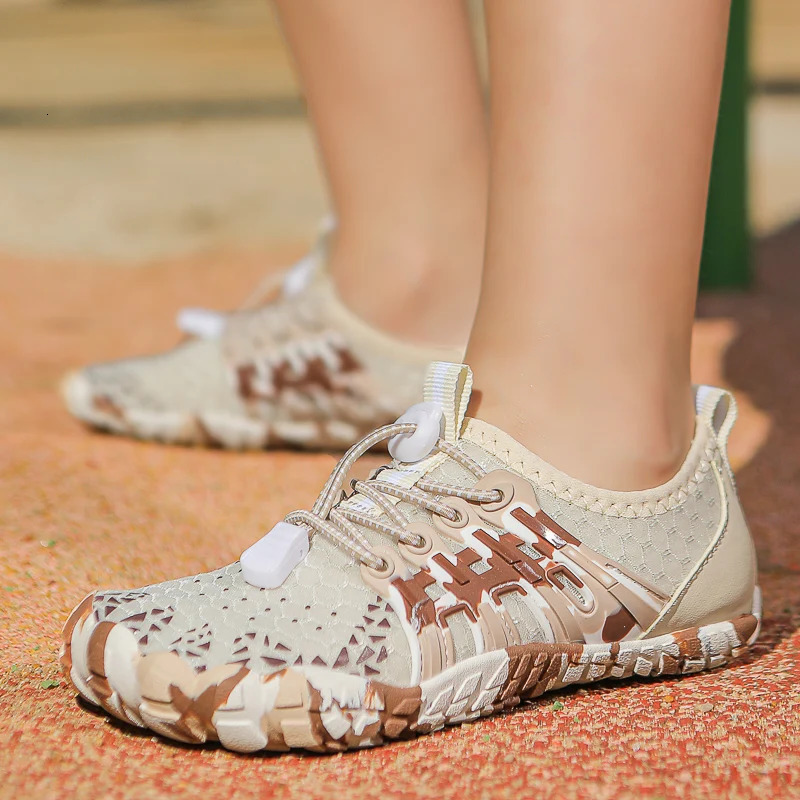 12 Colors Water Shoes Kids Summer Beach Five Fingers Barefoot Swimming Aqua Shoes Quick Dry Seaside River Children Sneakers 250613