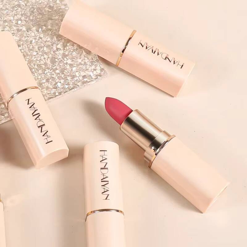 8 Colors Lipstick Waterproof Velvet Nude Sexy Red Gloss Long Lasting Nonstick Not Dry Lip Stain Makeup Matte Lipsticks happy