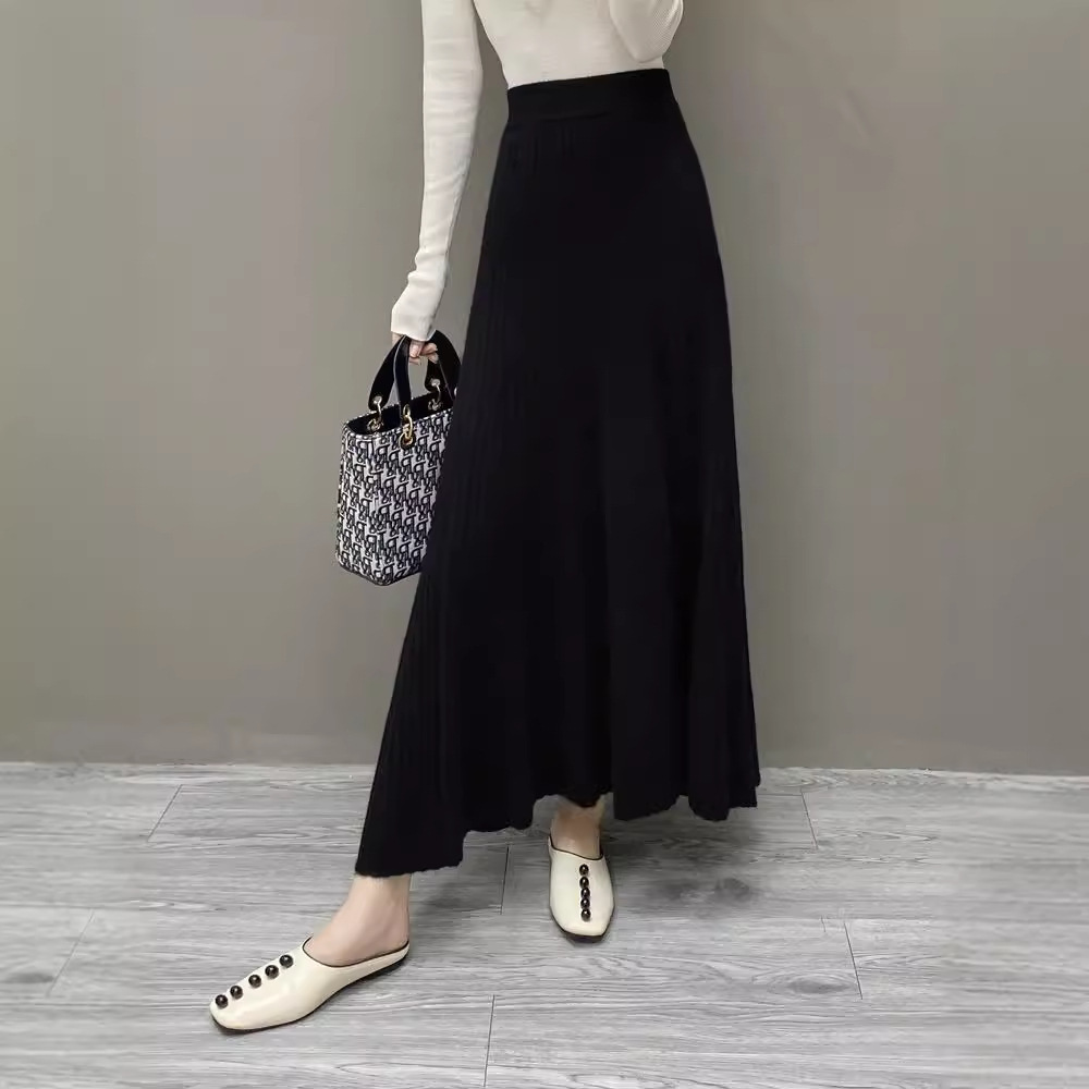XR190 Women's Autumn and Winter Knitted Cashmere Pleated Skirt Solid Color Warm A-line Knitted Skirt