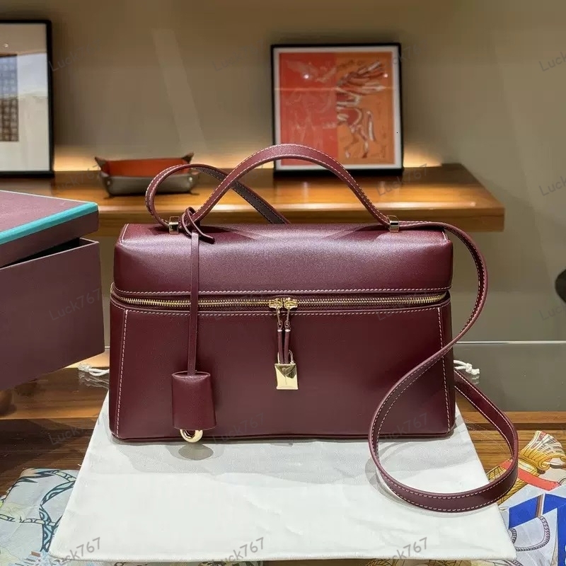 Designer bag Lunch Box Bag Pouch Tote Bag Lunch Box Top Extra bag L27 Pouch Shoulder Bag Extra Pocket Leather Double Zipper Oblique Makeup Tote Bag Ostrich Print