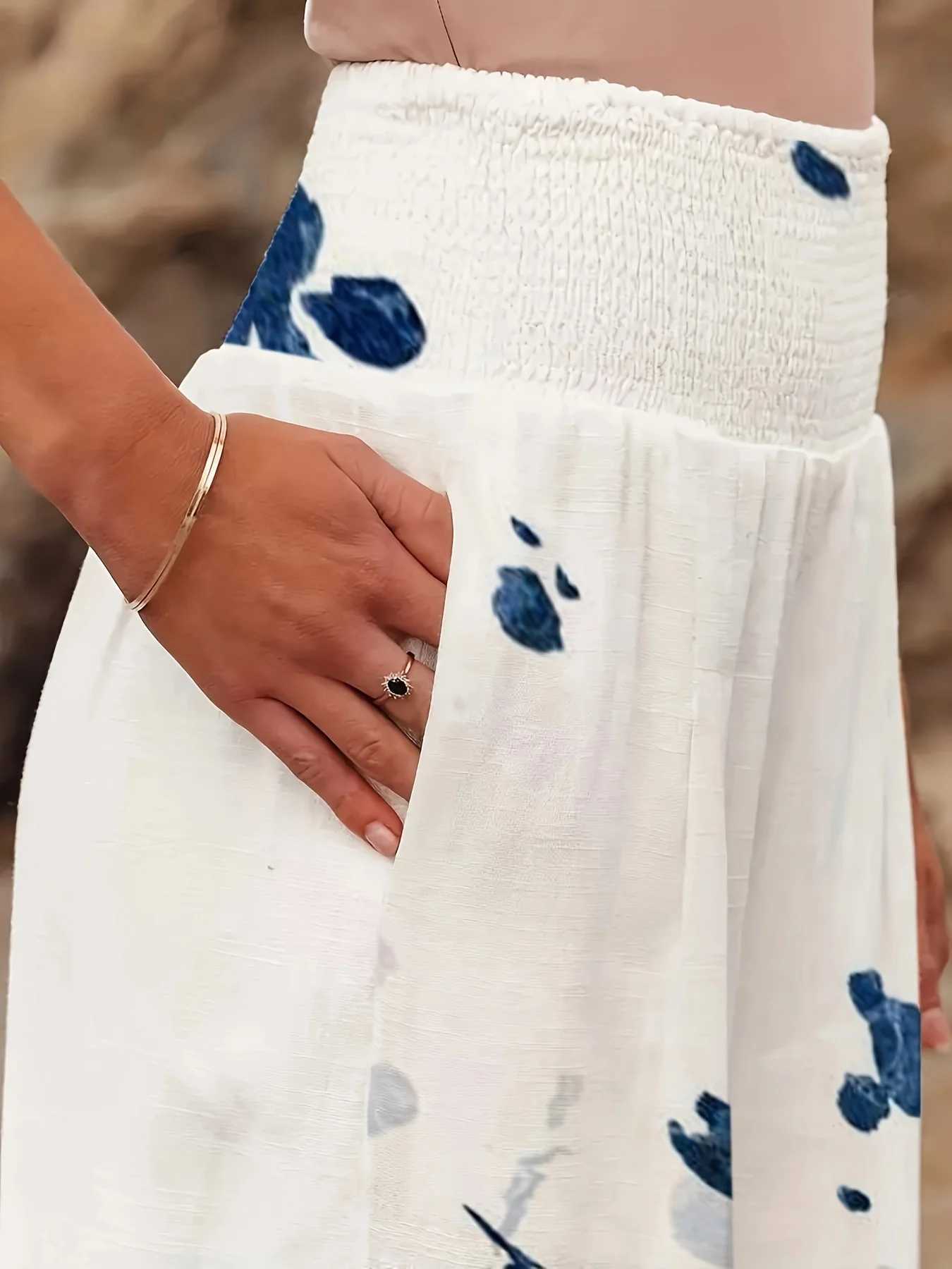 European and American fashion womens comfortable and casual simple loose wide-leg pants with floral print womens trousers. XJ250616