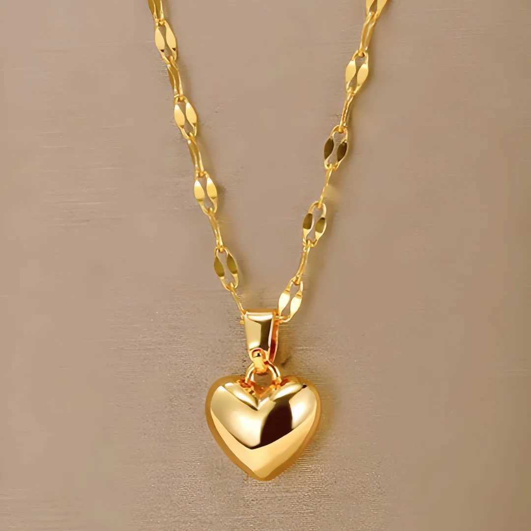 2025 New 20pcs Stainless Steel Heart Necklace For Women Train Lip Chain Simple Pendant Necklace Jewelry Gift Wholesalers W250616
