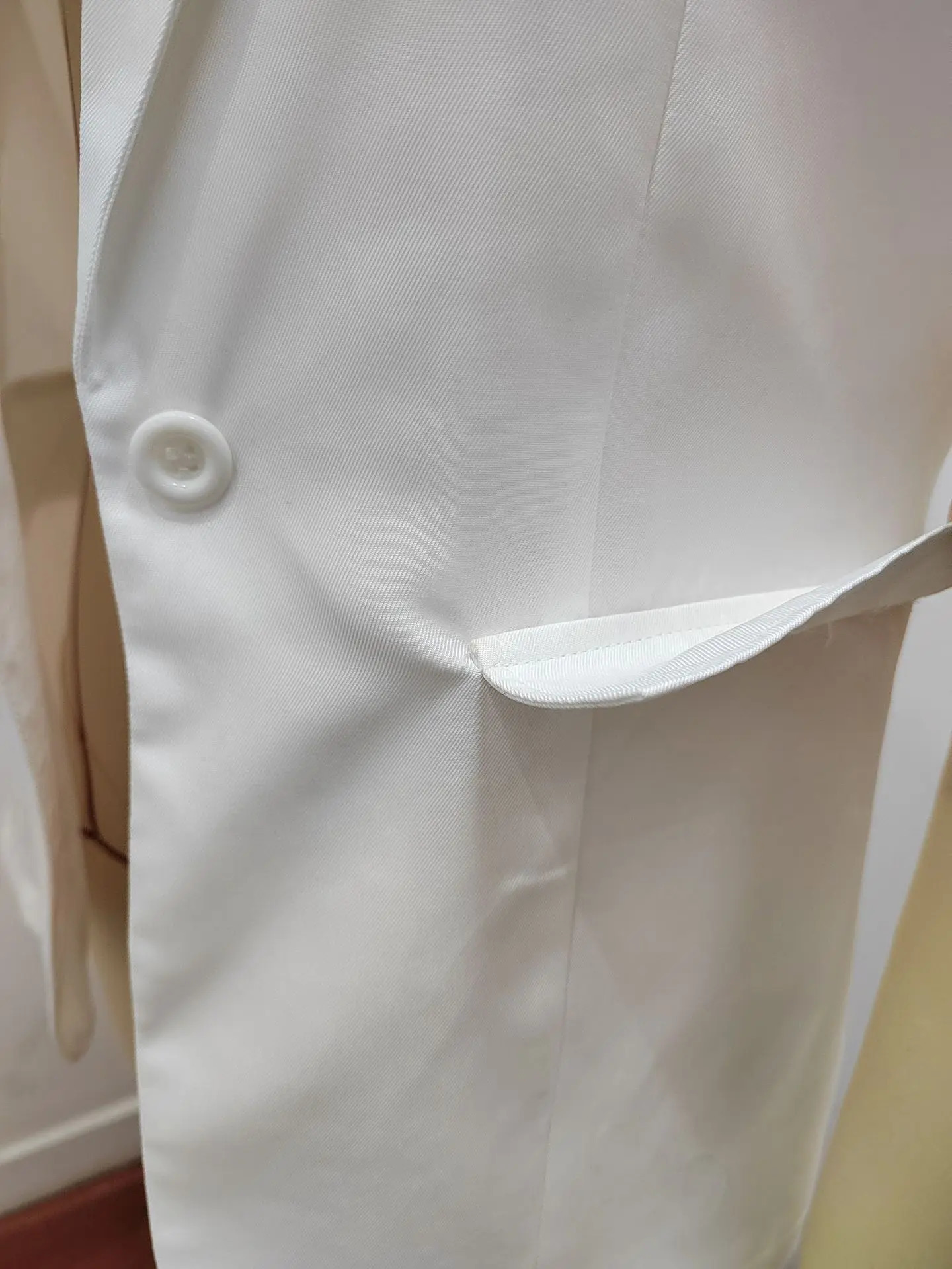 Summer womens temperament fashionable and loose fitting small suit European and American solid color suit collar short sleev 250614