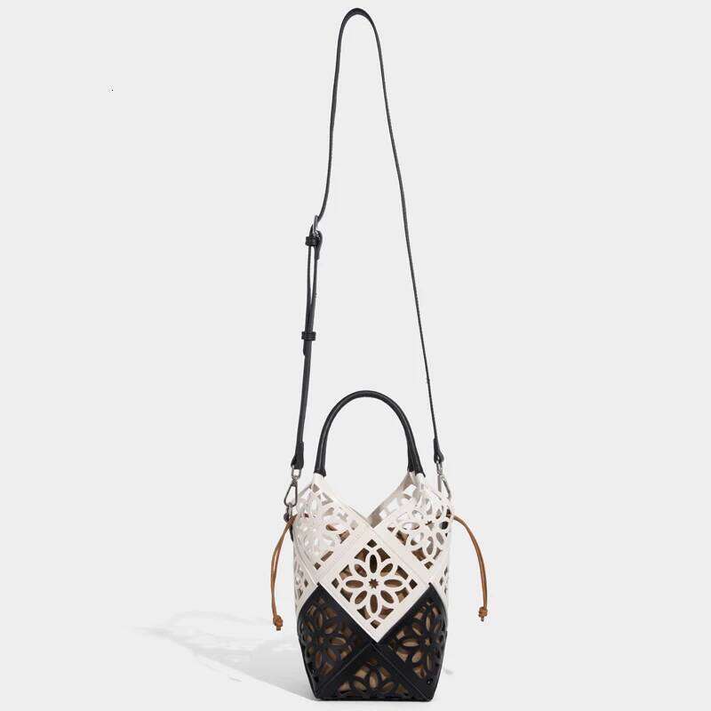 Women's Bags Designer Chinese Style Mini Bucket Bags For Women Designer Handbags Purses New In PU Hollow Flower With Inner Pocket Shoulder