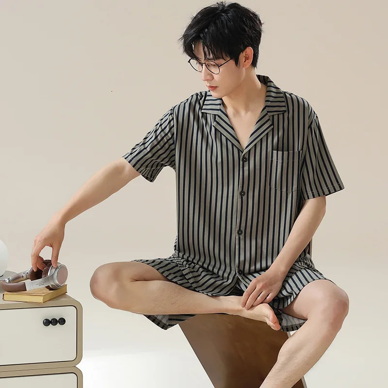 Modal Pajamas Mens Spring and Summer Shortsleeved Cardigan Simple Casual Can Be Worn Loose Youth Loungewear Suit 250614