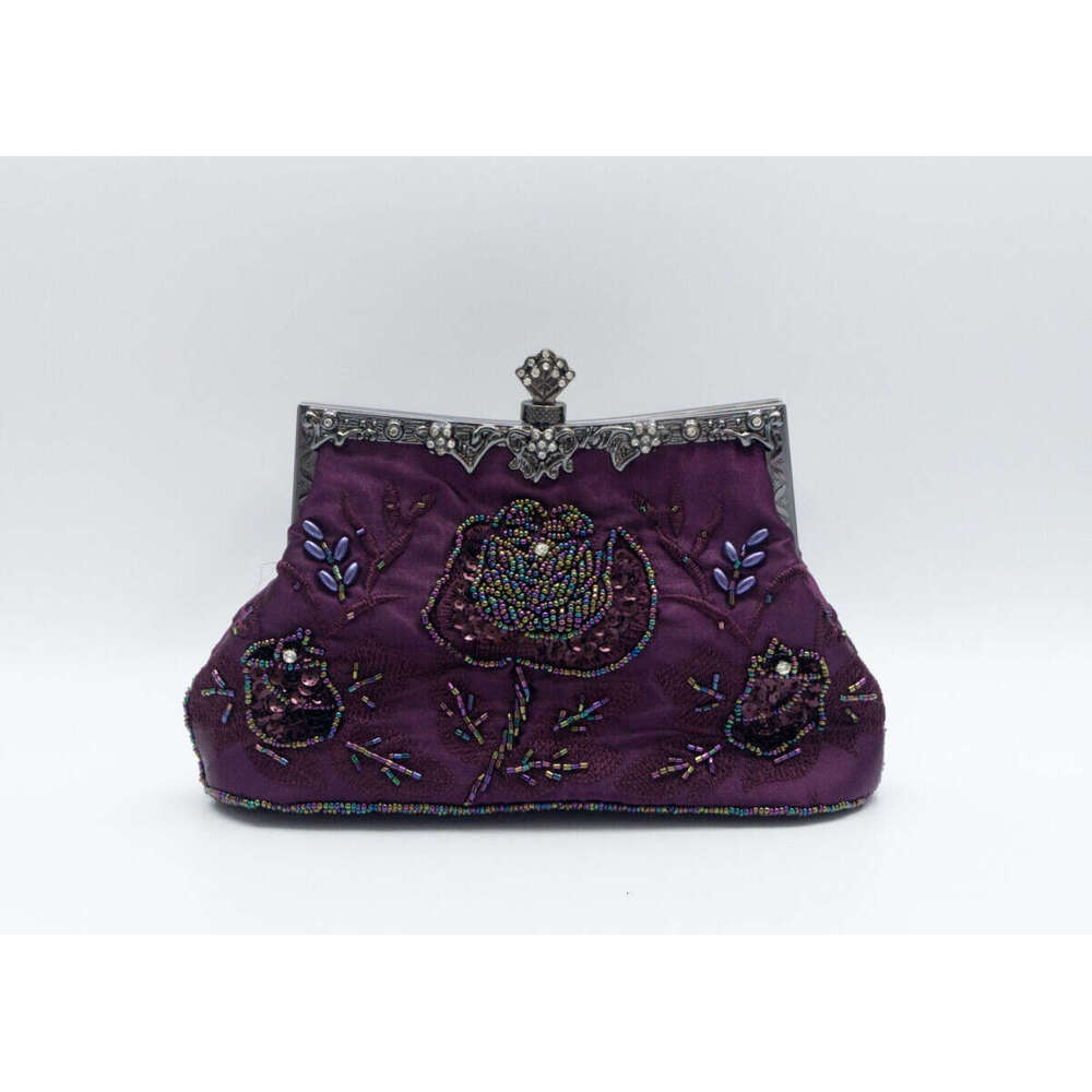 Vintage Beaded Handmade Cheongsam Women's Evening Bag Embroidered Handbag 2025 New Casual Versatile Fashion