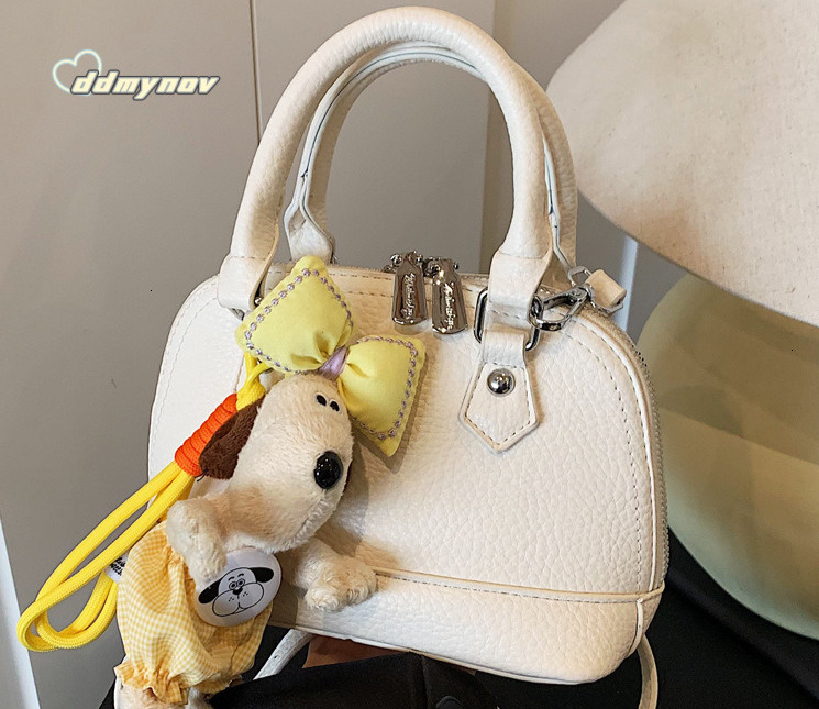 2025 New Summer Small for Women Versatile Fashion Shoulder Crossbody Trending Handheld Shell Bag This Year ddmynov