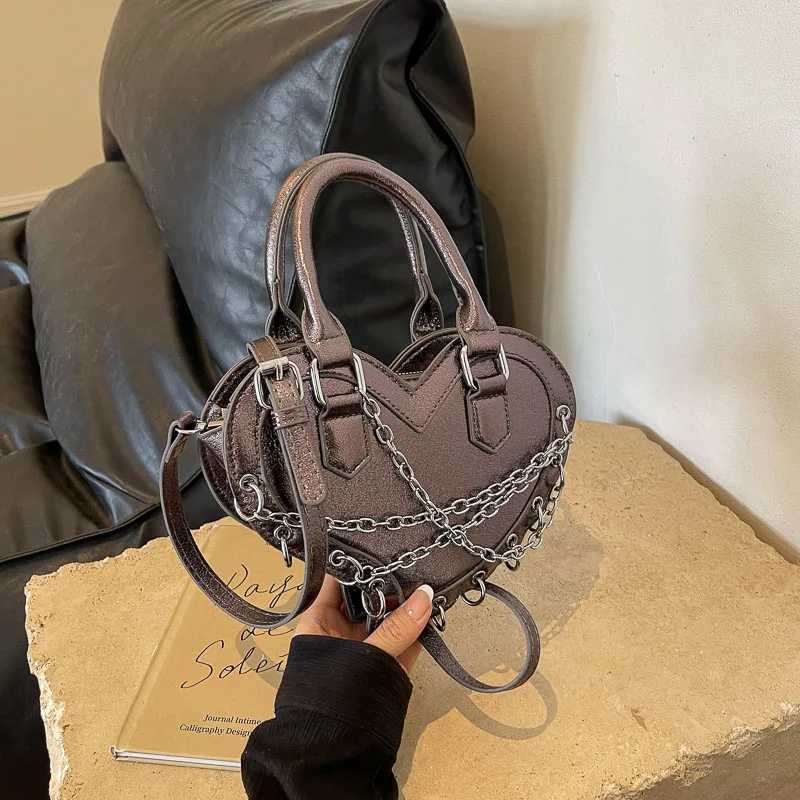 PU Special-Shaped Bag Heart-Shaped Bag Solid Color Chain Decoration Womens Shoulder Bag Party Friends Shopping Commuting XJ2520616