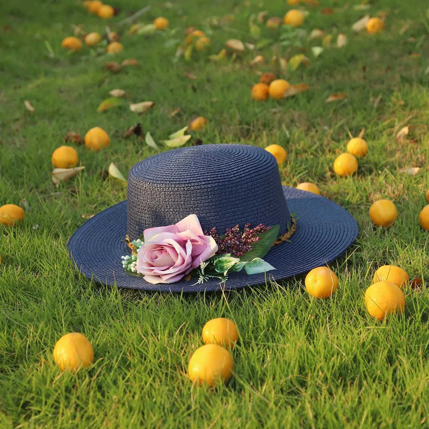 New Arrival sunscreen womens flat hat flower hat beach hat Barrel cap sun hat spring summer outdoor breathable sunshade straw hat U250616