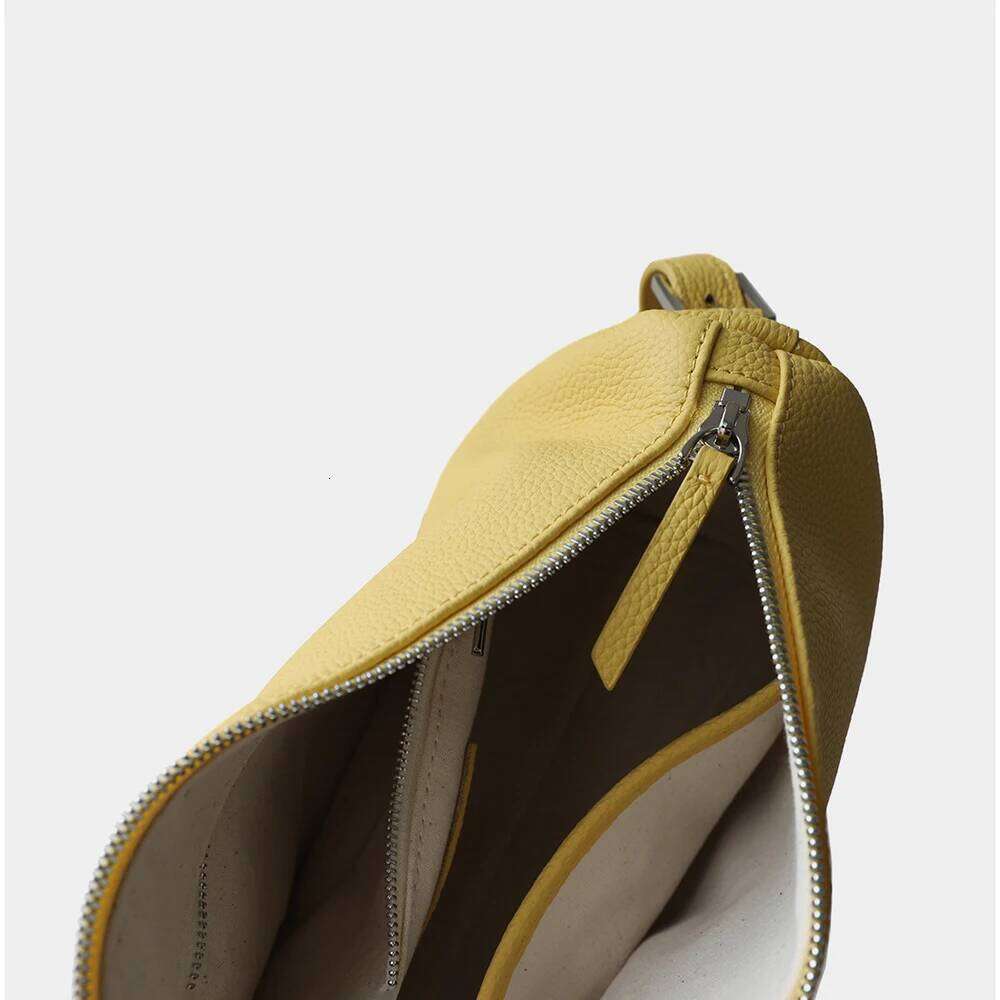 Genuine Women's Free Lettering New One-Shoulder Armpit Soft Leather Oblique Span Pillow Bag High Quality Women