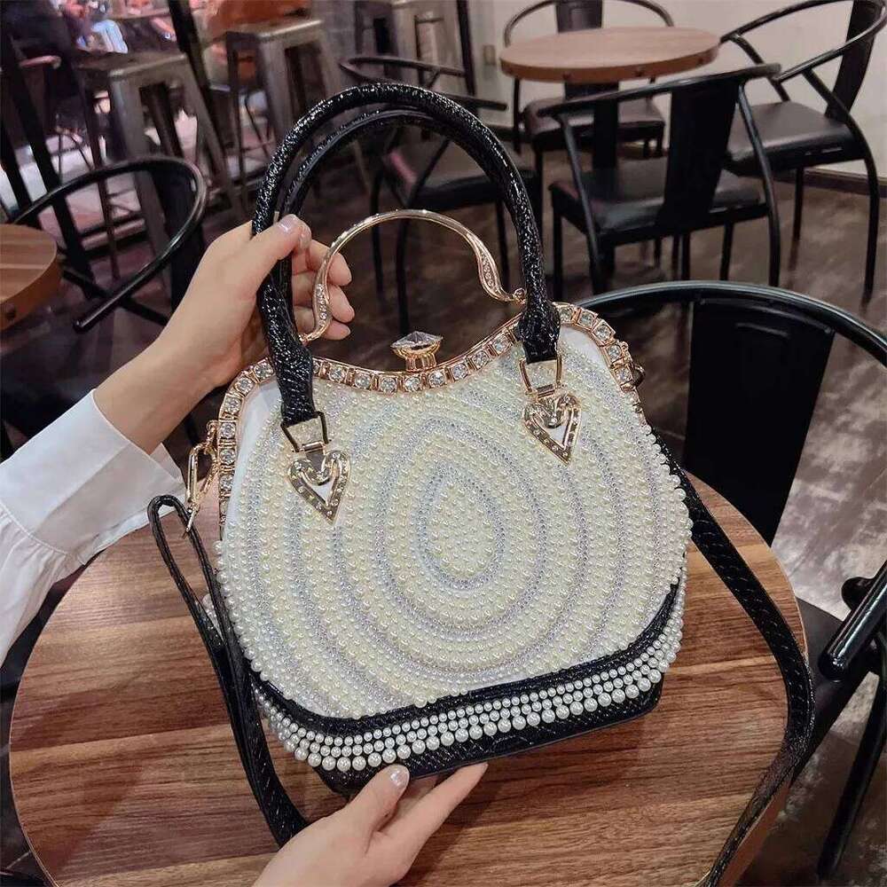 Fashion Pearl Beaded Bucket Large Capacity Women's Handbag Crystal Shiny Rhinestones Dia Shoulder Messenger Bag