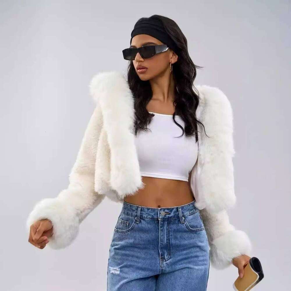 White Short Women's Faux Fur Coat Jacket Shawl Wrap Stole Shrug Wedding Cover Up Outwear Sweater With Hat