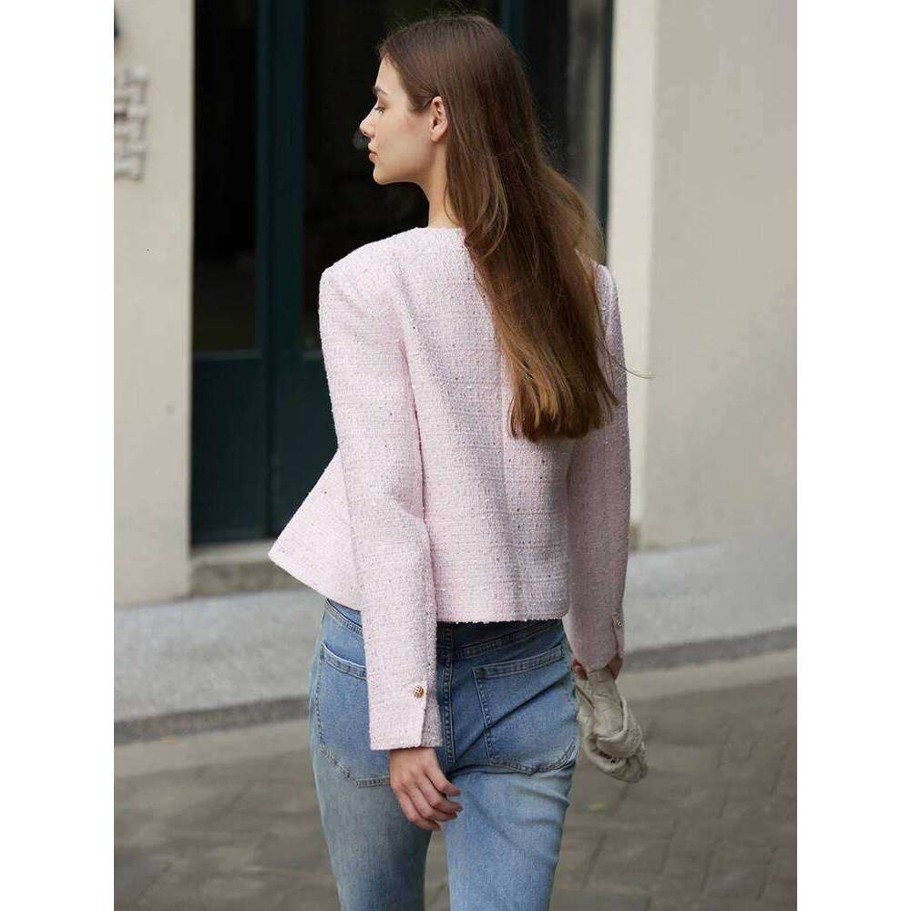 Amii Minimalist Jacket For Women 2025 Spring New Elegant Round Neck Straight Shoulder Light Tuxedo Short Coat Women 12321002