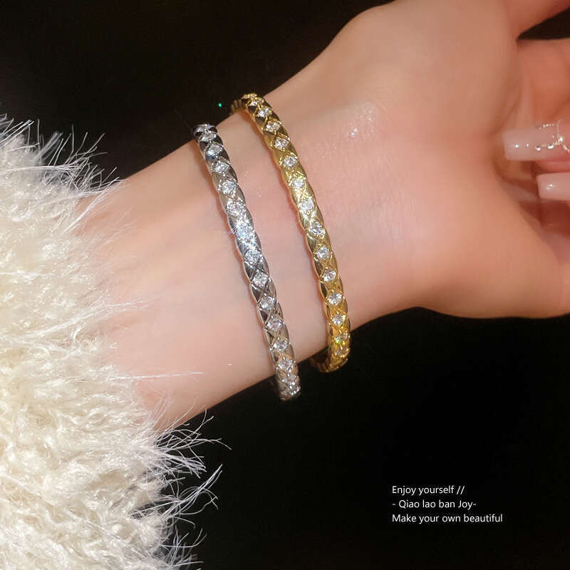 Luxury jewelry designer bracelet Real Gold Plated Zircon Rhombus Open High-end Sense Bracelet Light Personality New Style Women's Jewelry gift pa