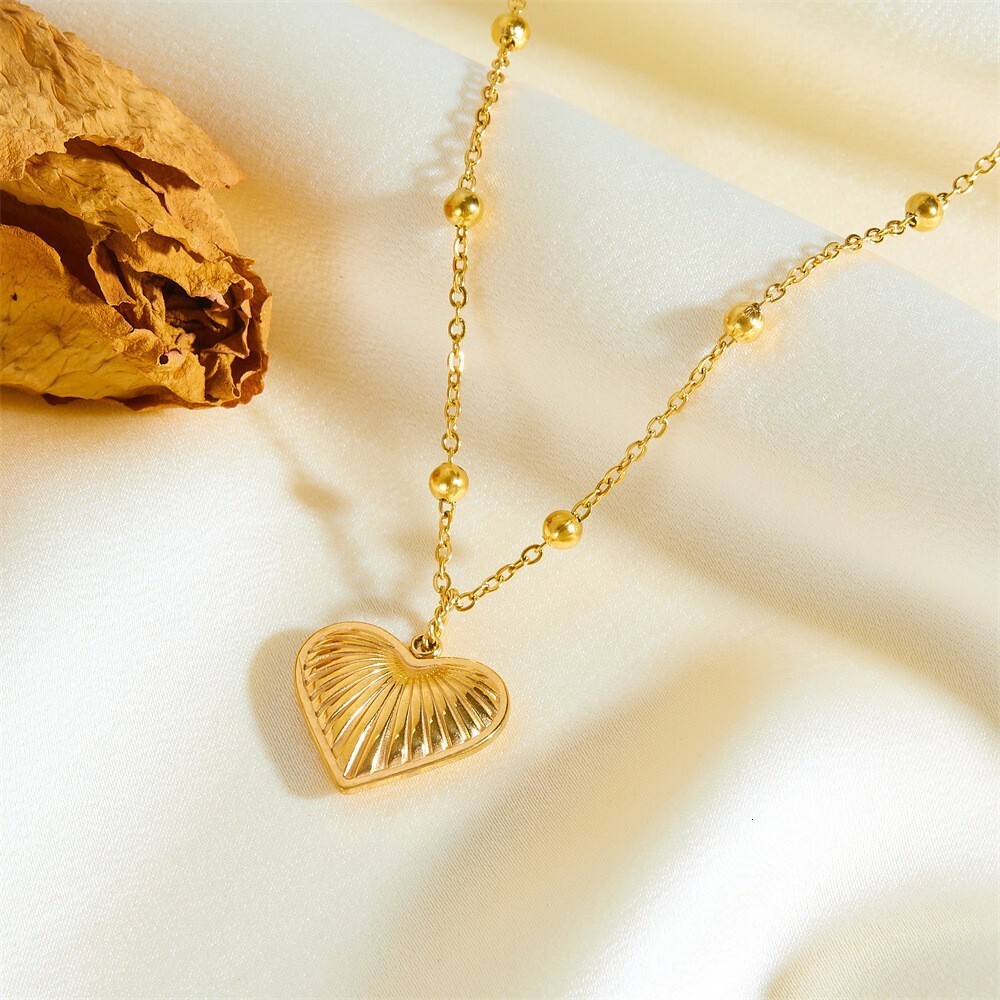 Trendy Fashion Gold Double Layer Stacked Heart Necklace for Women, Unique Titanium Steel Non-Fading Jewelry