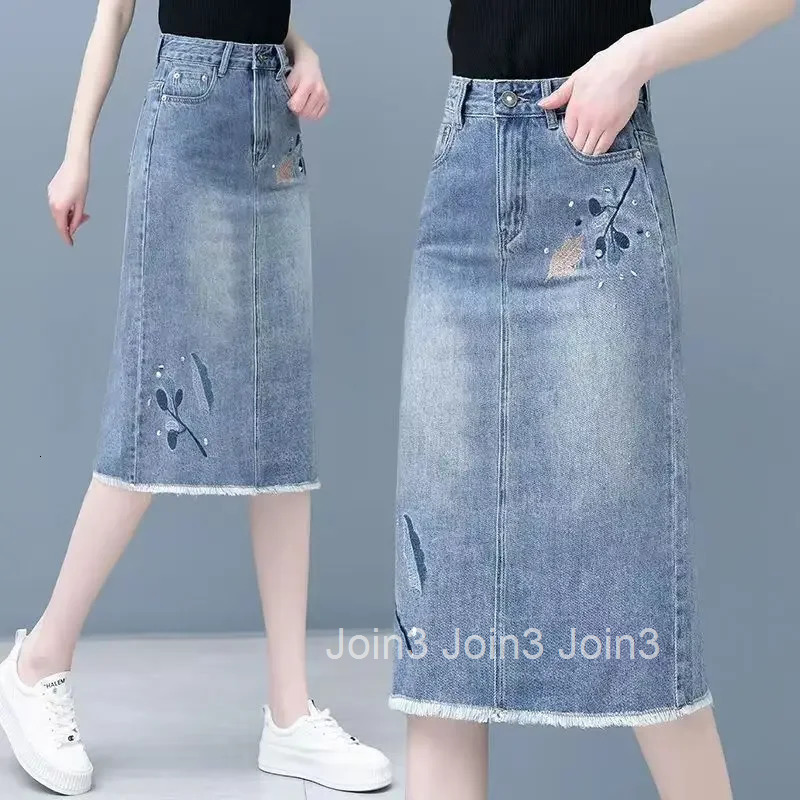 Jeans Skirts for Women Premium New In Trend 2025 Embroidery Tight Woman Denim Skirt Chic and Elegant Y2k Vintage Clothing Sales