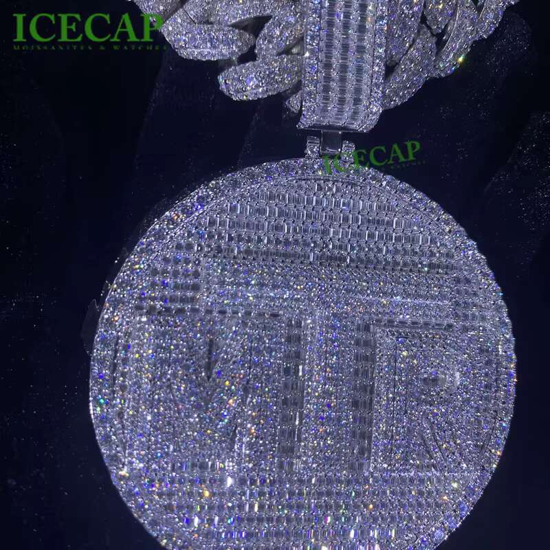 Custom Hiphop Jewelry Ice VVS Moissante 3D Baguette Cut Letters Pendant Solid Silver White Gold Plated Rapper Personality Cham