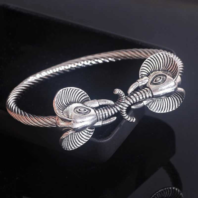 Bohemian Ethnic Elephant Big for Women Vintage Silver Color Charm Open Bangle African Jewelry Beach Summer Z250616