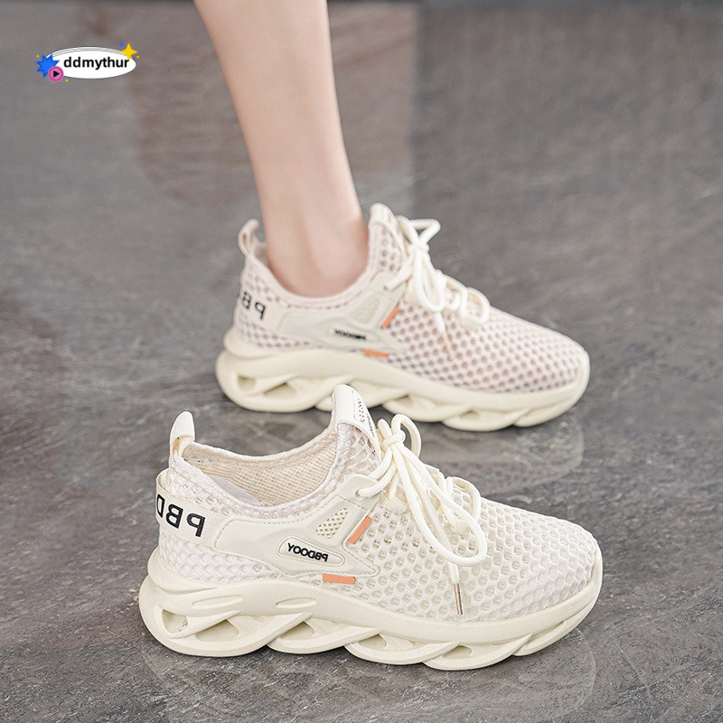 Summer Women's New Breathable Hollow Flyknit Mesh Korean Style Versatile Thick-soled Sports Casual Running Shoes ddmythur