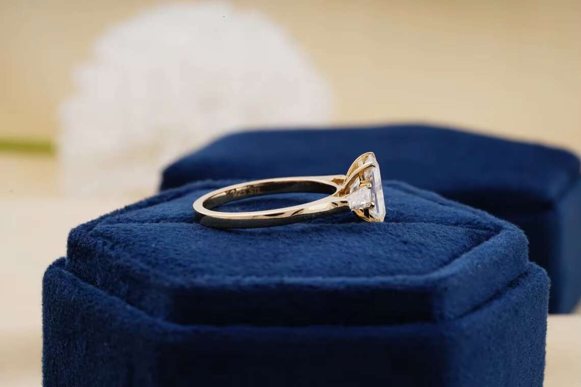 Fine Jewelry Womens Elegant Baguette Cut Moissanite Diamond Rings 925 Sterling Silver Rings Available for Sale