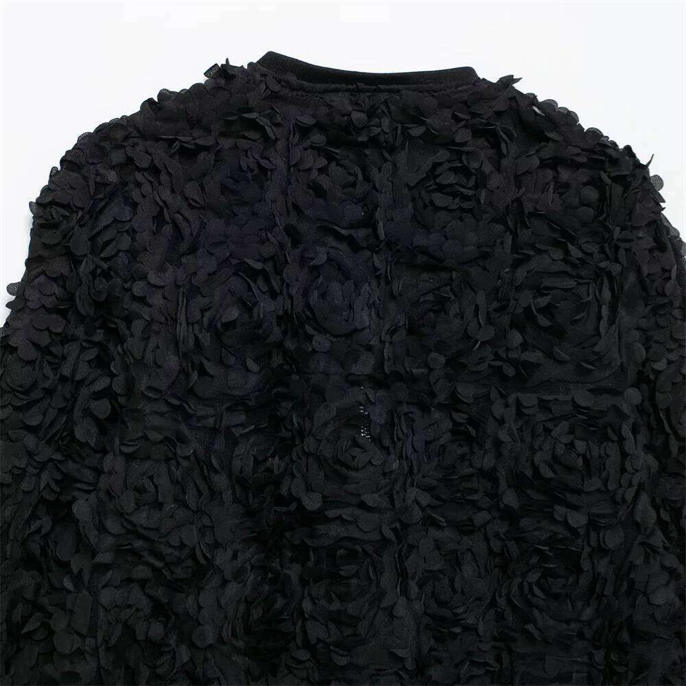 2025 Autumn New Women's Fashion And Leisure Versatile Long Sleeve Zipper Decorative Texture Fabric Jacket Coat