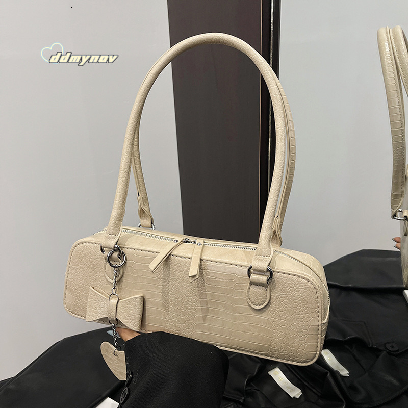 French Style Light Luxury Niche Underarm for Women 2025 Summer Fashion Bowknot Versatile Textured Shoulder Baguette Bag ddmynov ddmynov