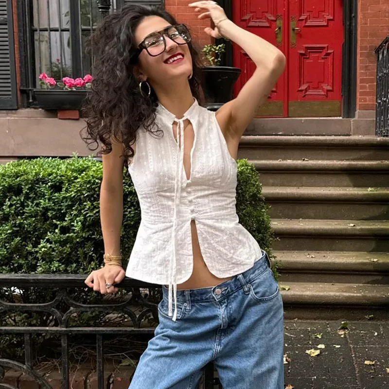 Lamuusaa y2k Tank Top Women Summer Clothes White Flower Embroidery Mock Neck Front Cutout Sleeveless T Shirt Vest Streetwear 250614