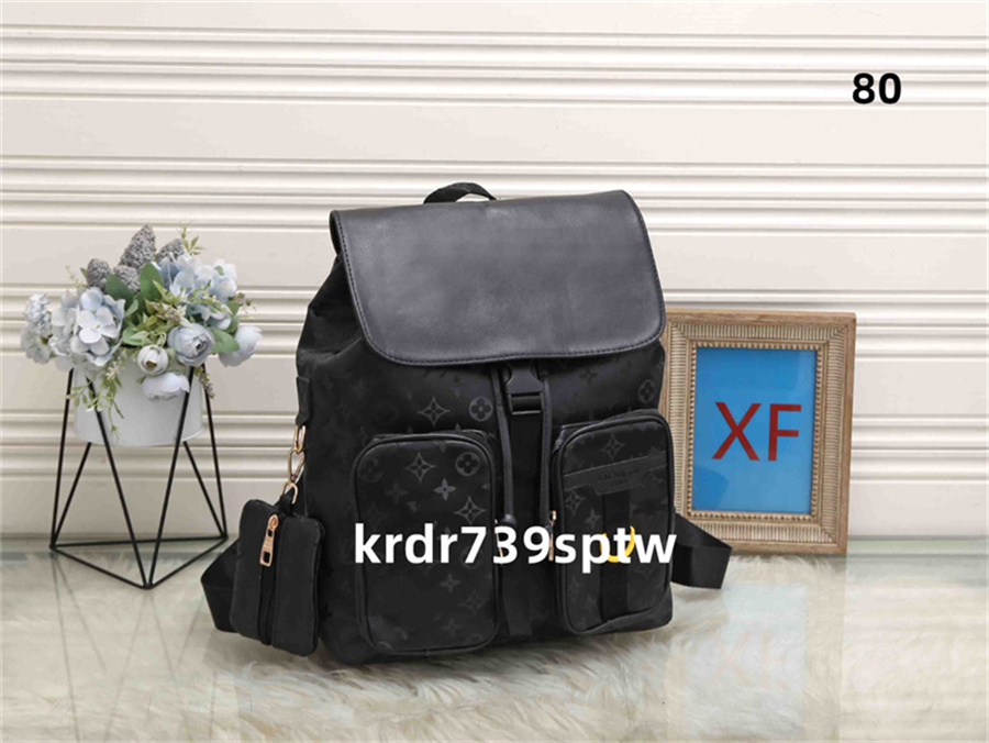 High quality backpack for men and women designer bag for fashion and leisure simple and versatile flip top large capacity Backpack shoulder bag Wallets tote