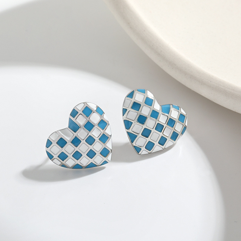 Women's Enamel Exquisite Earrings - Dainty Silver Tone Love Heart Earrings for Her with Elegant Hoops & Choker Design Ear Studs Choker Style Love