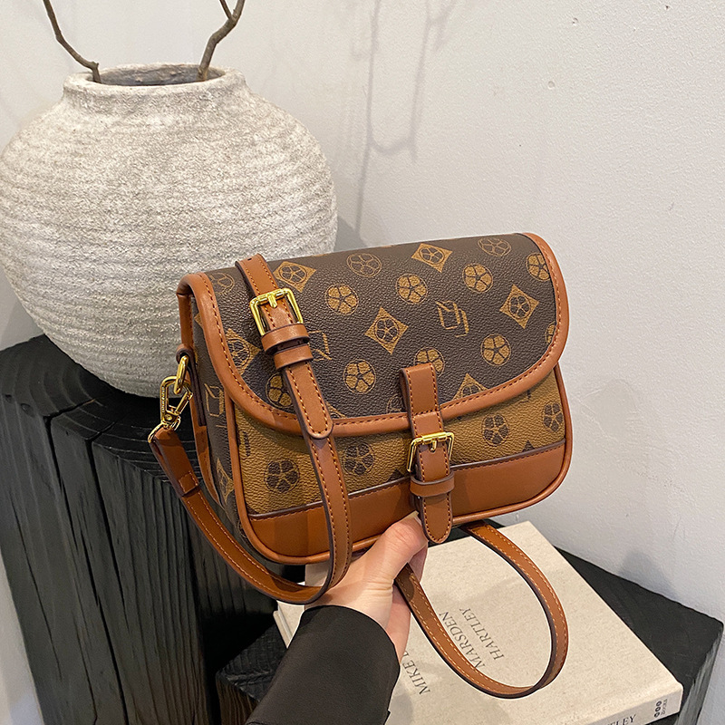 designer High-end Retro Print Small Square Bag for Women 2025 New Cross-border Commuter Underarm Bag Versatile Shoulder Crossbody Bag