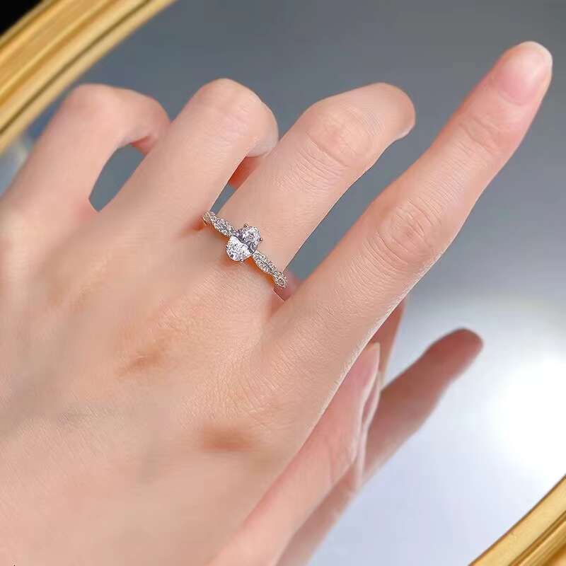 High Quality 1ct 5*7mm VVS1 D Color Oval Cut Moissanite Diamond Jewelry 925 Sterling Silver Wedding Women Rings