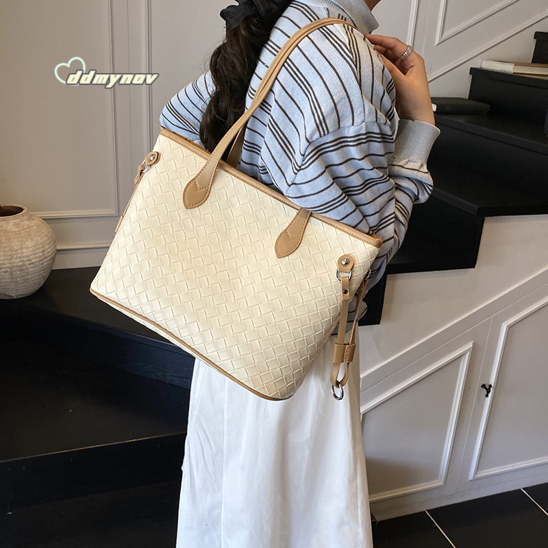 Minimalist Elegant Woven Pattern Tote for Women 2025 Summer New Large Capacity Office Commute Shoulder Underarm Bag ddmynov ddmynov