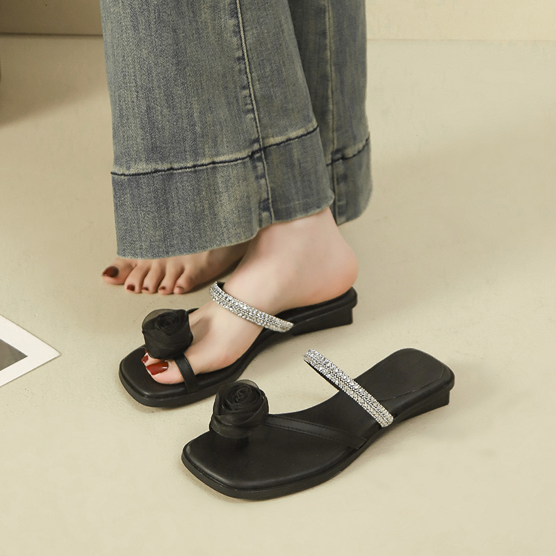 Ddmysports Fairy Style Fashion Rhinestone Toe Ring Slippers For Women Summer New Chunky Heel Dress Shoes With Flower Design Outdoor Shoes