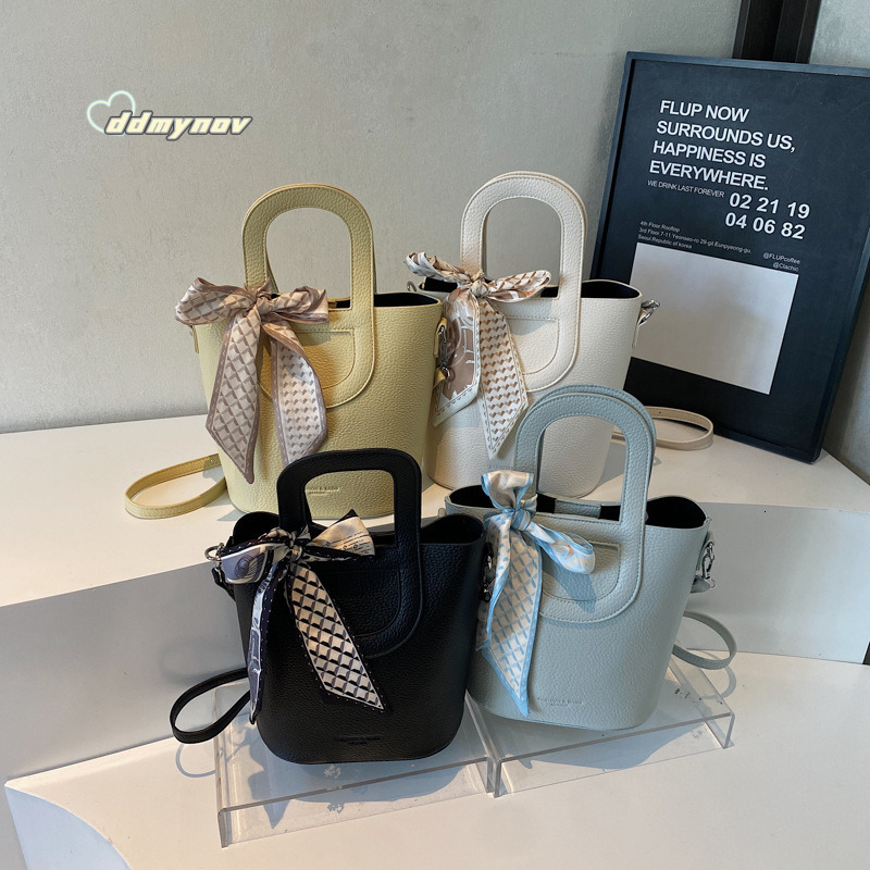 Summer Trendy Fashion Versatile Handheld Bucket for Women 2025 New Korean Style Simple Lychee Texture Shoulder Crossbody Bag ddmynov ddmynov ddmynov
