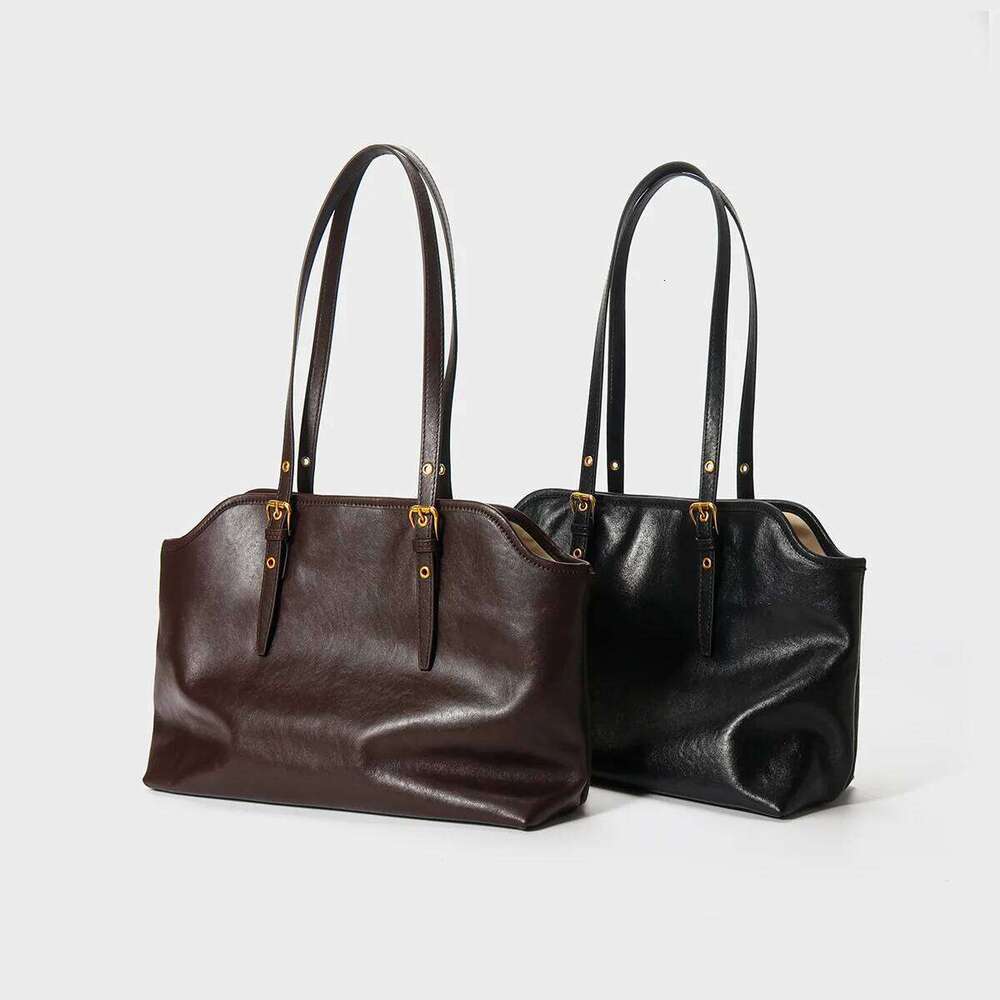 Genuine Leather Bags Ladies 2025 New Casual Tote Female Retro Mom Handbag Popular Soft Cowhide Underarm Shoulder Bag